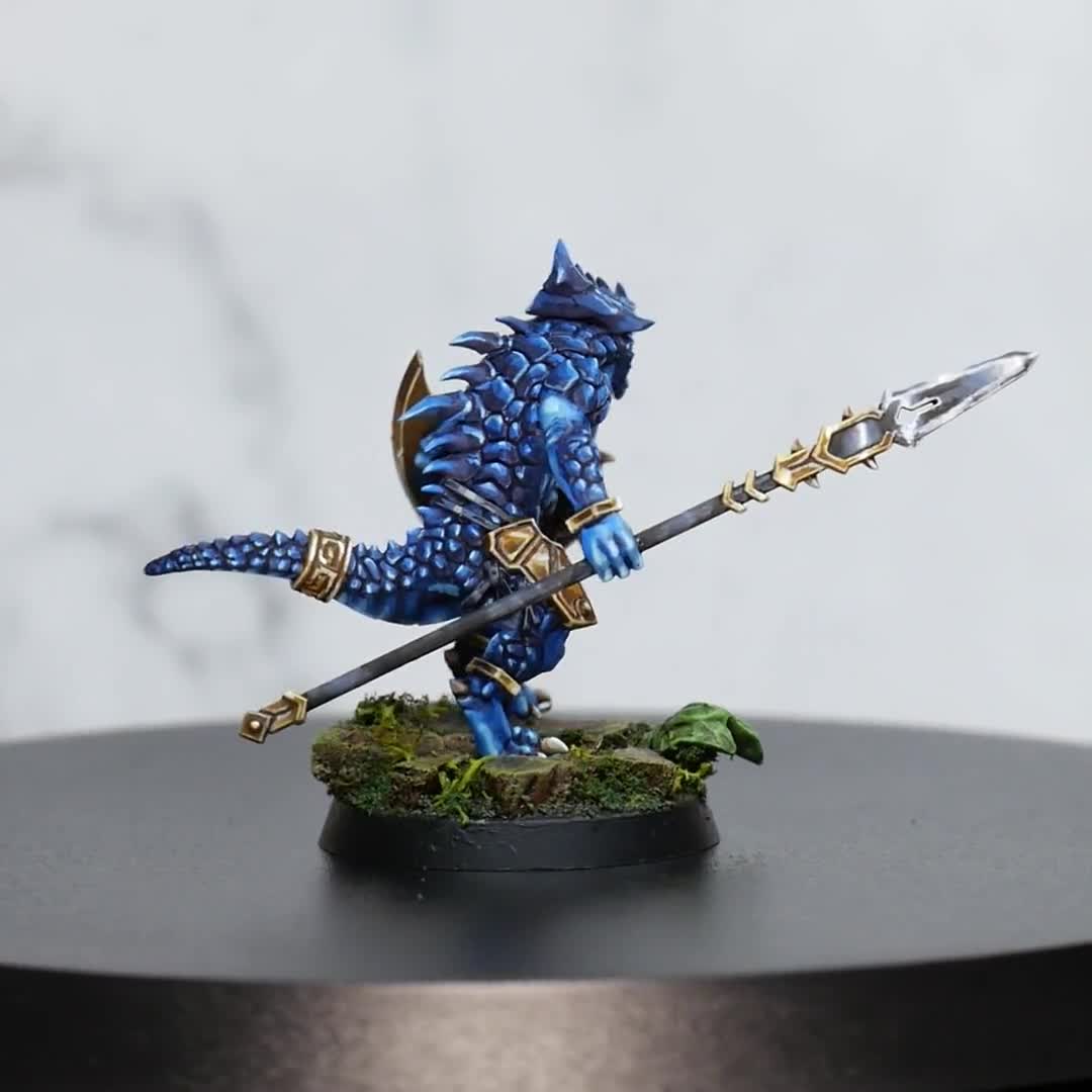 Warhammer Age of Sigmar: Seraphon Saurus Warrior (lizardmen