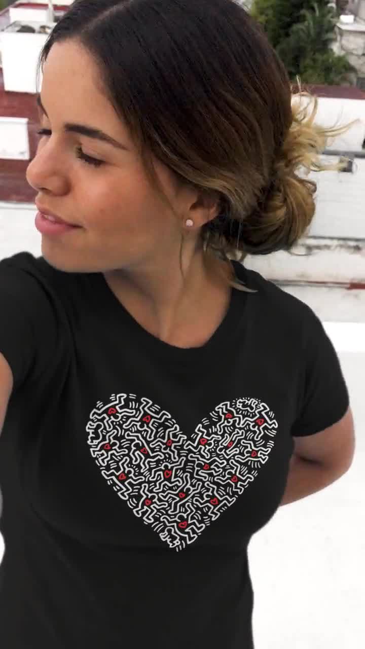 Keith Haring Inspired 'Love It All' Graphic Tee for Women – Artistic Fashion Top video poster