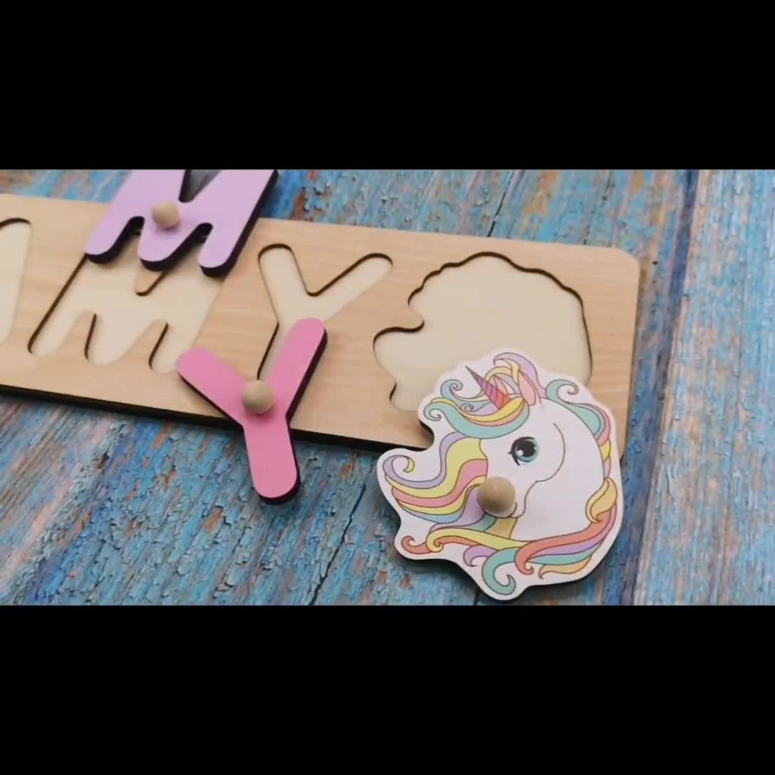 Nom de puzzle de bébé avec papillon Décor de pépinière personnalisé Cadeau  personnalisé pour les enfants