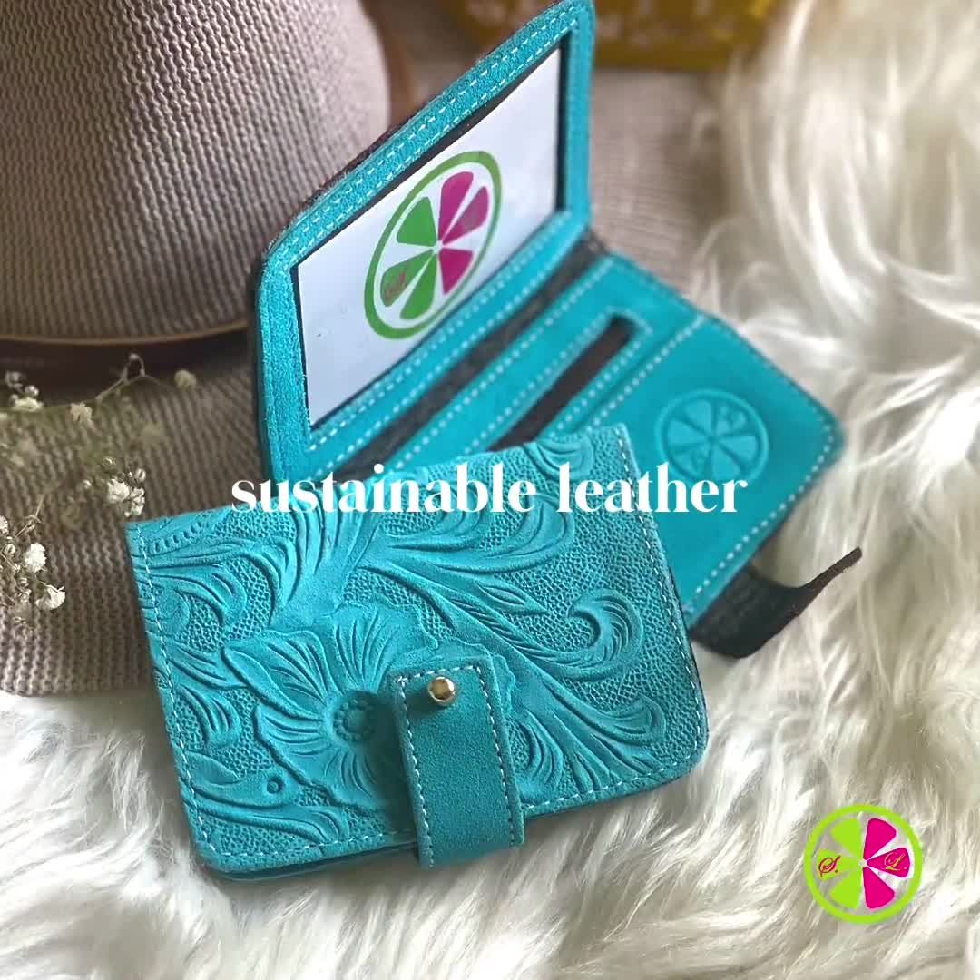 Personalized Leather Wallet For Women - Bifold With Zipper, Photo Insert, Name & Date Customization, Wrist Strap
