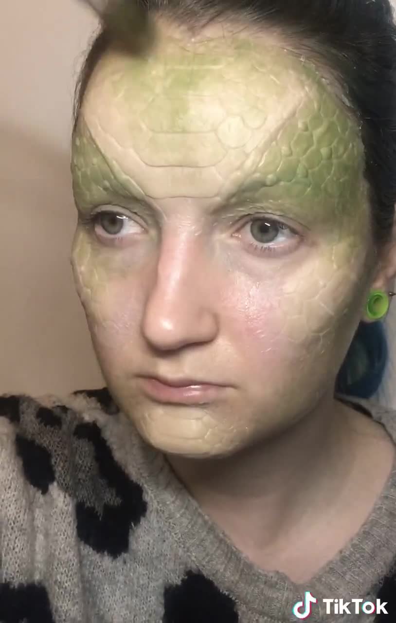 Snake Scales/reptile Forehead, Cheeks and Chin Prosthetic