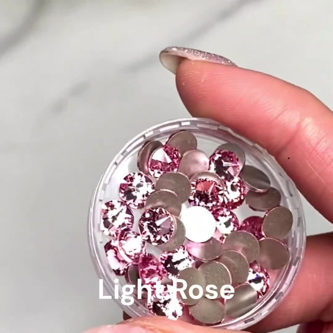 Light Rose (223) Swarovski 2088 XIRUS 30ss Crystal Flatback