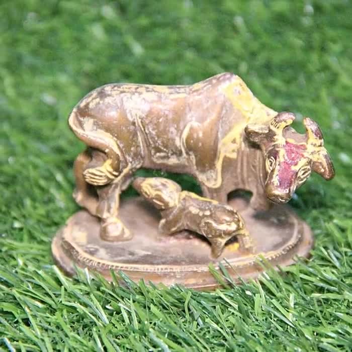 ヴィンテージ真鍮製カムデヌ牛と子牛の置物：手作り風水装飾 - Etsy 日本