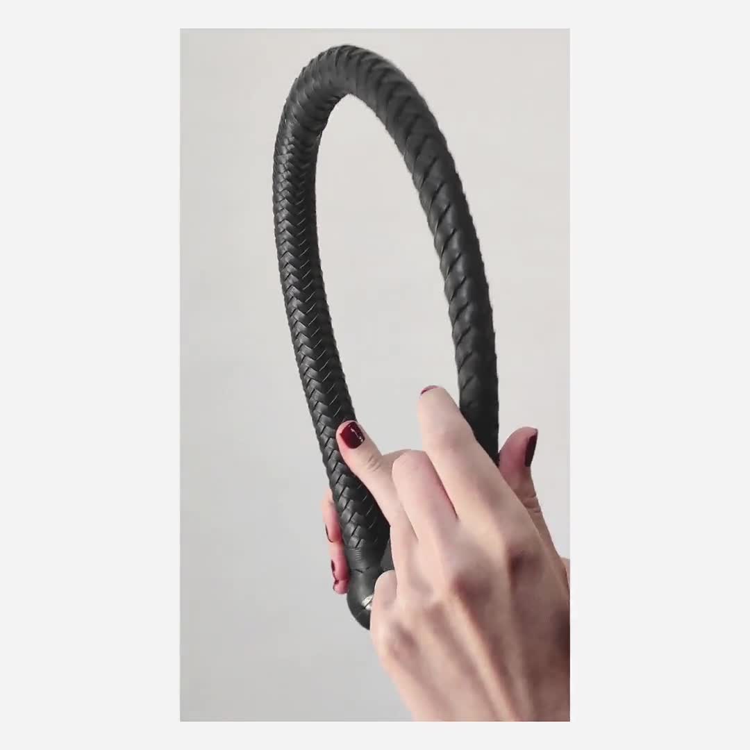 Single Tail Whip mit Silber weben / Lederpeitsche / Stinger Peitsche / BDSM  Sex Spielzeug für Impact Play -  Österreich