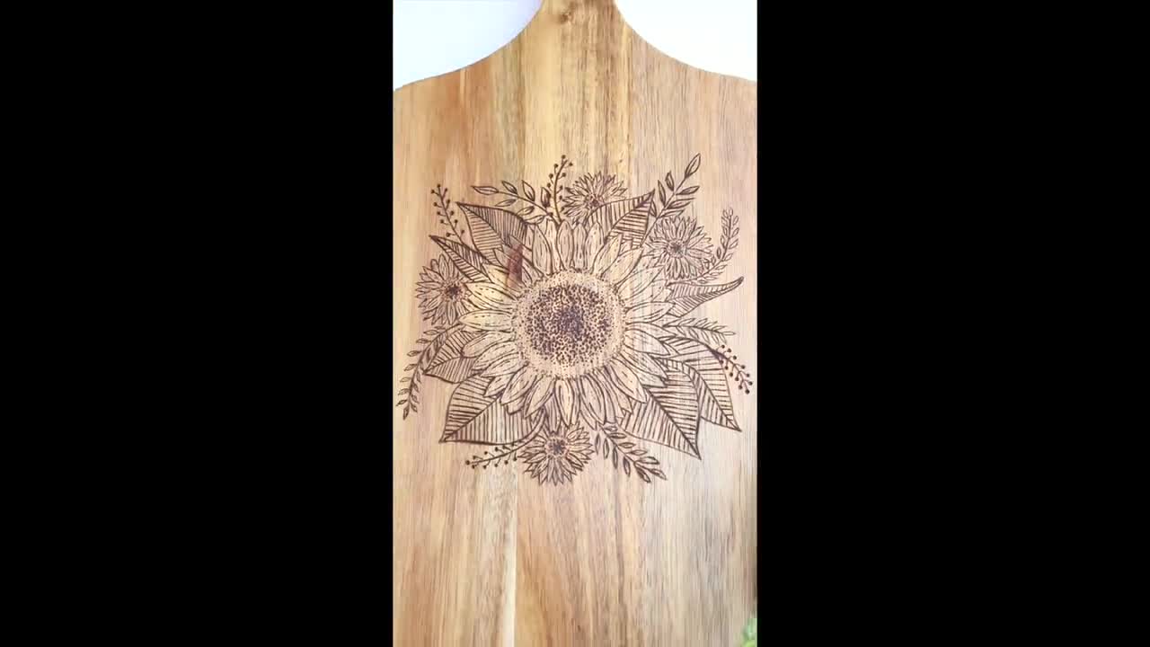 Sunflower Cutting Board Gift Set, Wood Burning Cutting Board