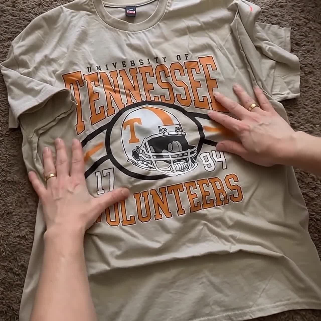 Vintage 90s Tennessee Football Sweatshirt T-shirt, Tennessee