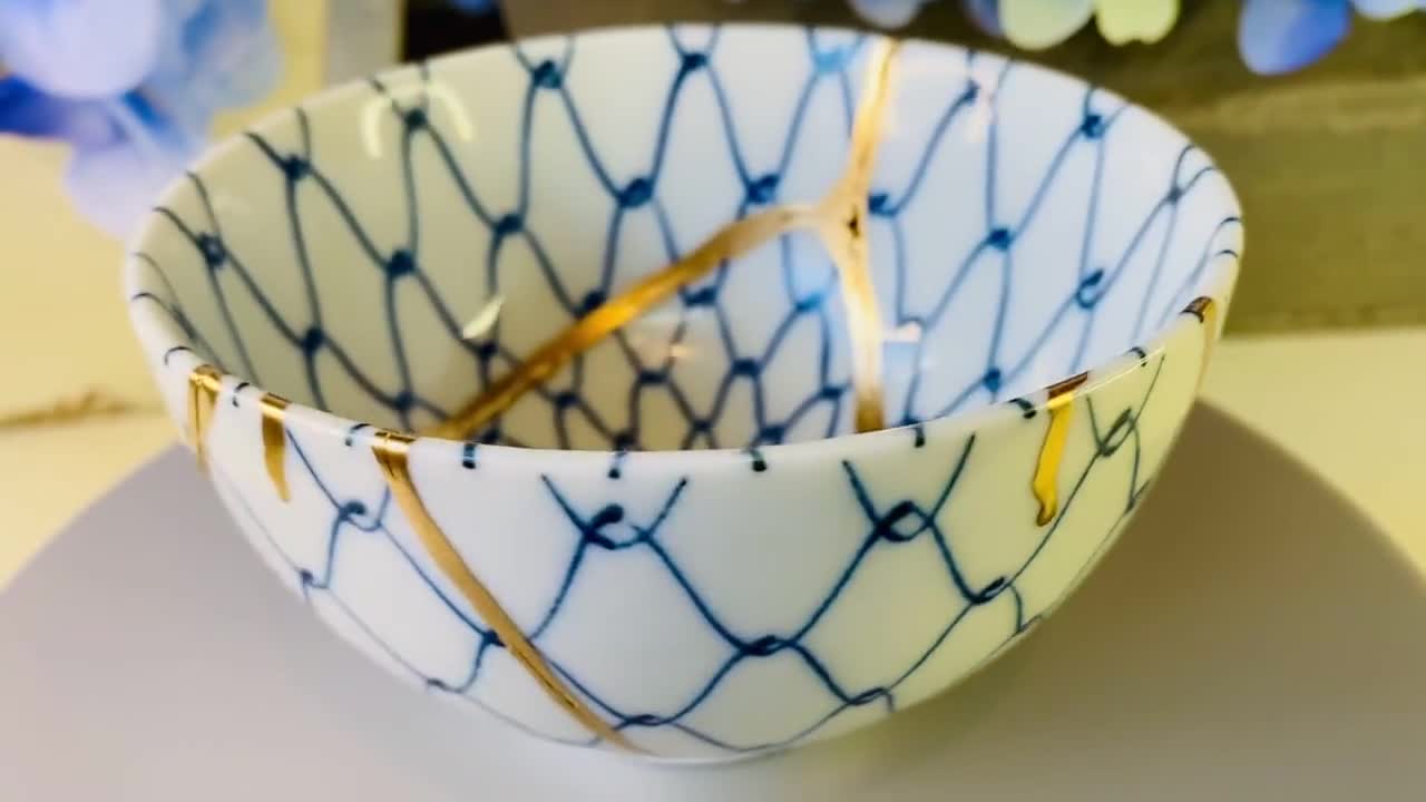 Kintsugi Bowl Kintsugi Large Desert Tan Serving Bowl 