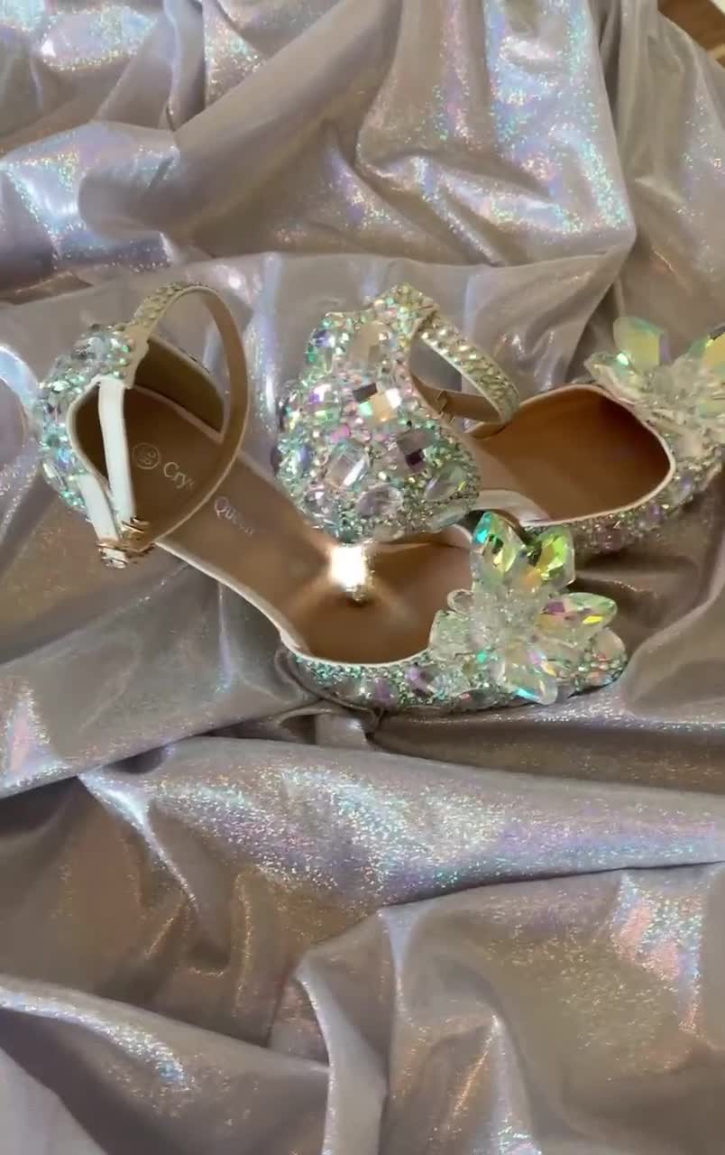 shoes, glass slippers, cinderella shoe, beautiful shoes, prom shoes, sheer,  crystal, red shoes, high heels, wedding shoes, elegant, classy, silver,  gold - Wheretoget