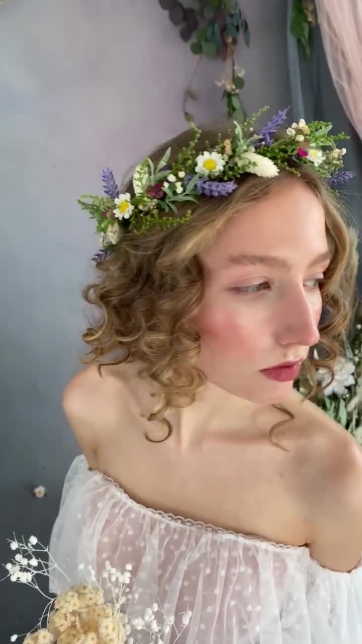 Meadow flower hair crown Bridal accessories Lavender and daisy flower  wreath Meadowy headpiece Magaela Bride to be Wildflowers crown