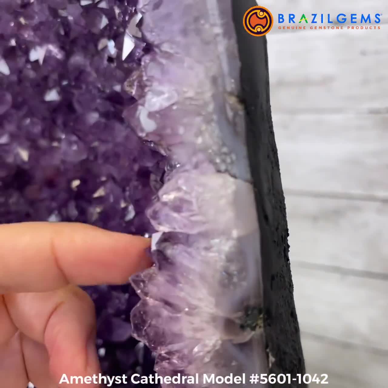 エクストラ プラス品質のブラジル産アメジスト カテドラル、35.1