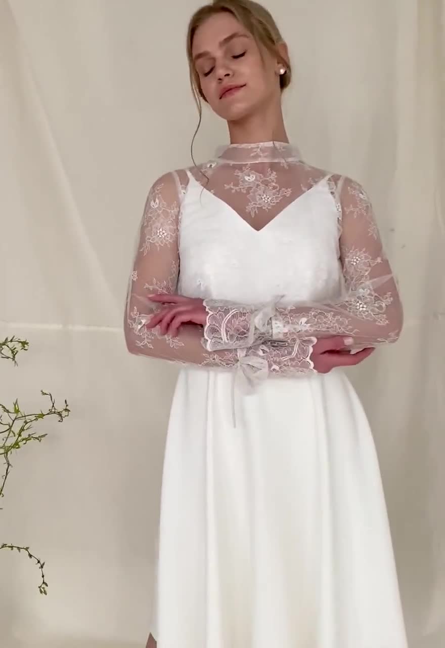 Lena Lace Short Wedding Dress