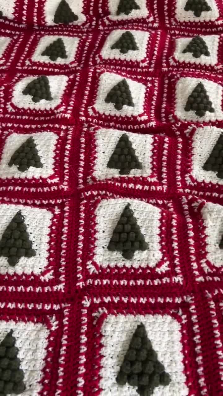 Christmas Tree Afghan Crochet Pattern: Vintage Holiday Blanket
