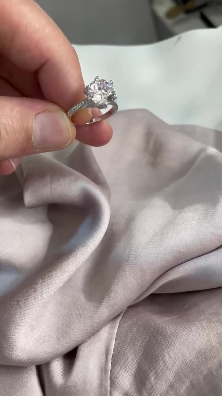 Sterling Silver Luxury Wedding Engagement Ring 3 Carat Created Diamond  Jewellery