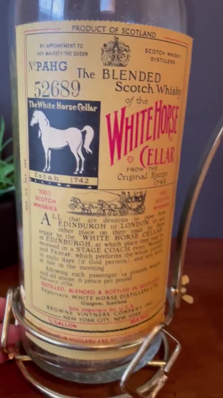 1950's White Horse Cellar Scotch Wooden Whisky Crate