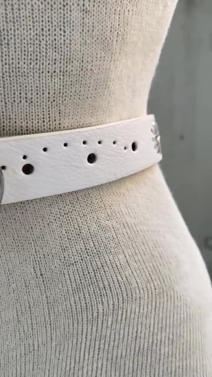 小物 FUTURE ARCHIVE RHINESTONE BELT White FUTURE ARCHIVE RHINESTONE BELT White