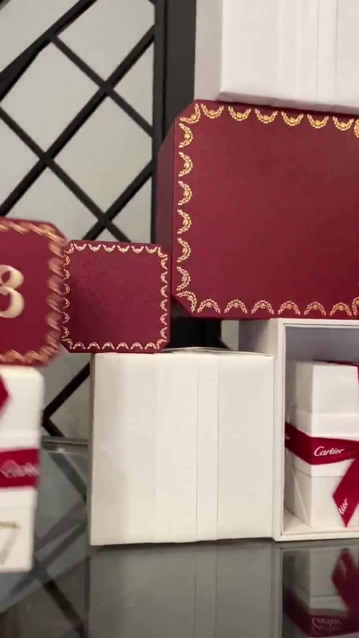 CARTIER Dealer Red White Box's Window Display Cartier
