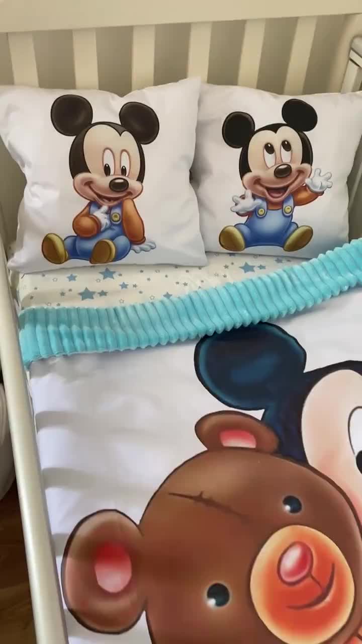 Baby Minnie Mouse Crib Bedding Set: Cotton Blanket & Pillows video poster