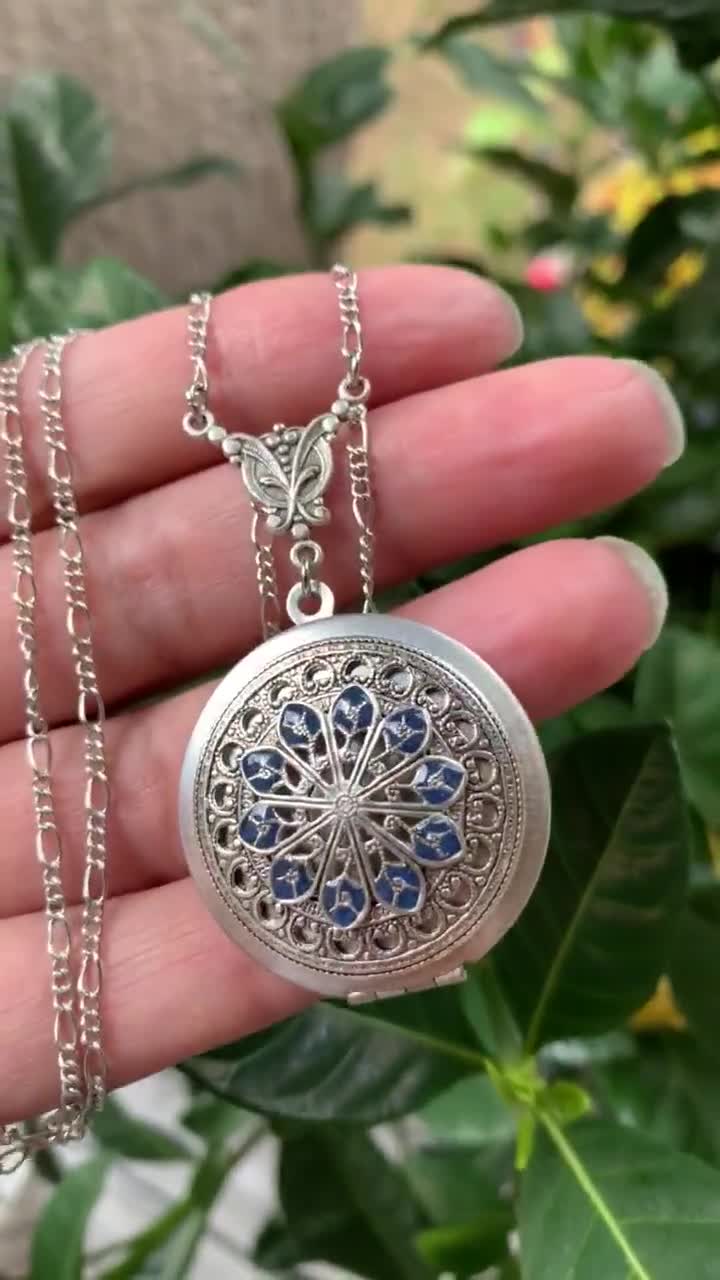 Vintage style Locket Necklace - Vintage Antique silver Ornately Decorated  Pendant Jewelry - christmas gift - friends - family