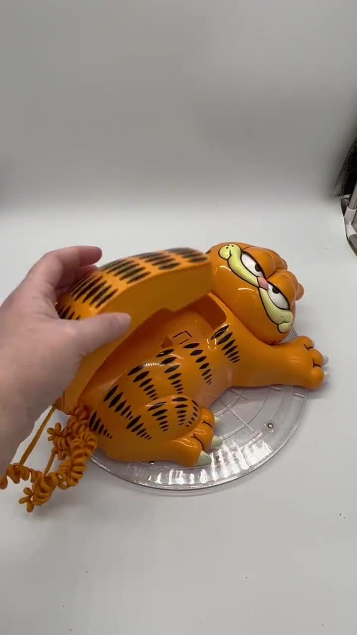 1980 年代の珍しいヴィンテージのガーフィールド壁掛け電話機