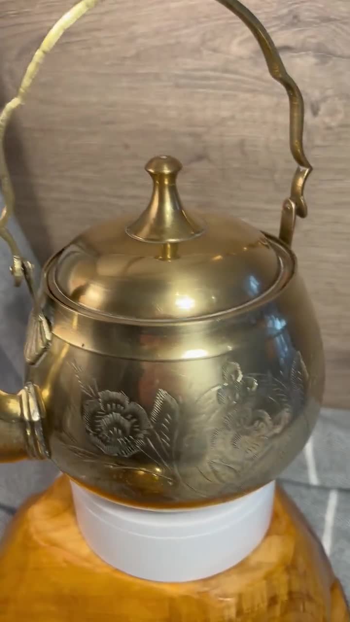 Large Teapot, Raw Brass Handle - Minettidesign