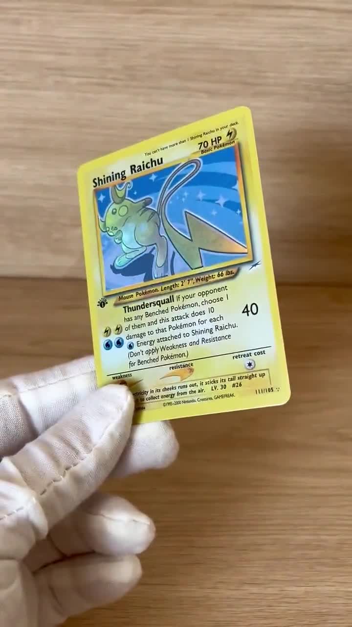Shining Raichu 111/105 Neo Destiny - English Version