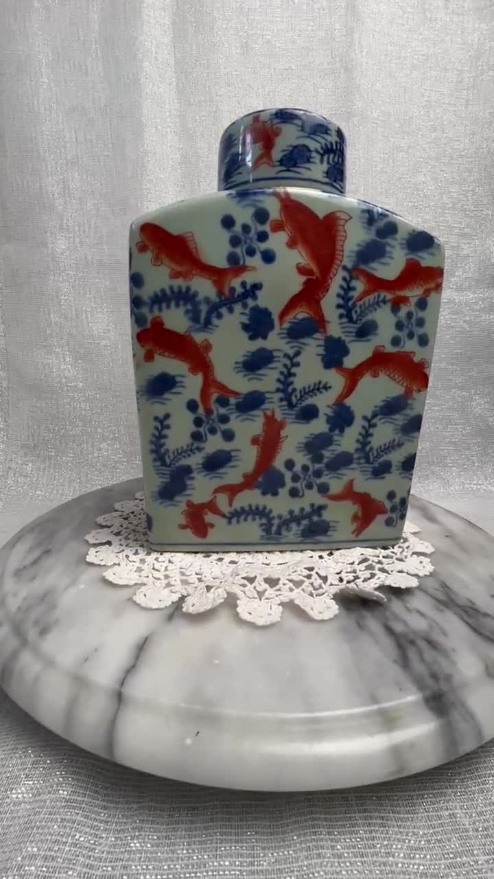 中国 美しい陶磁器 魚のデザイン 鯉 古美術 骨董品 美術 中国 美しい