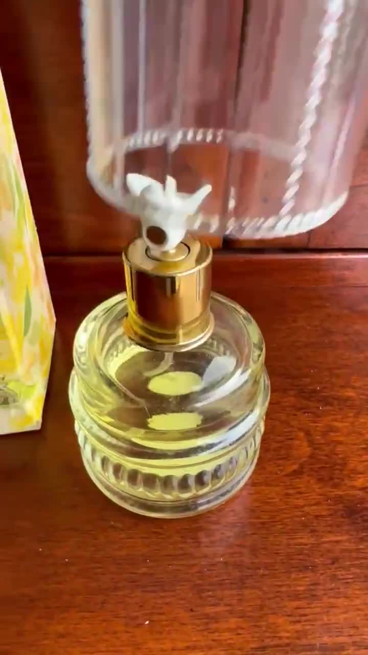 Vintage Avon Song of Love Sweet Honesty Full Bottle 2 Ounces