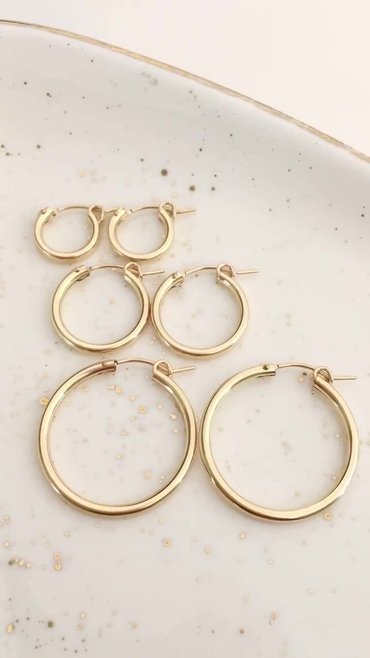 Minimalist Hoop Earring latch back Lever-backs Ear Hooks 14k Gold Filled  hypoallergenic earrings T-287