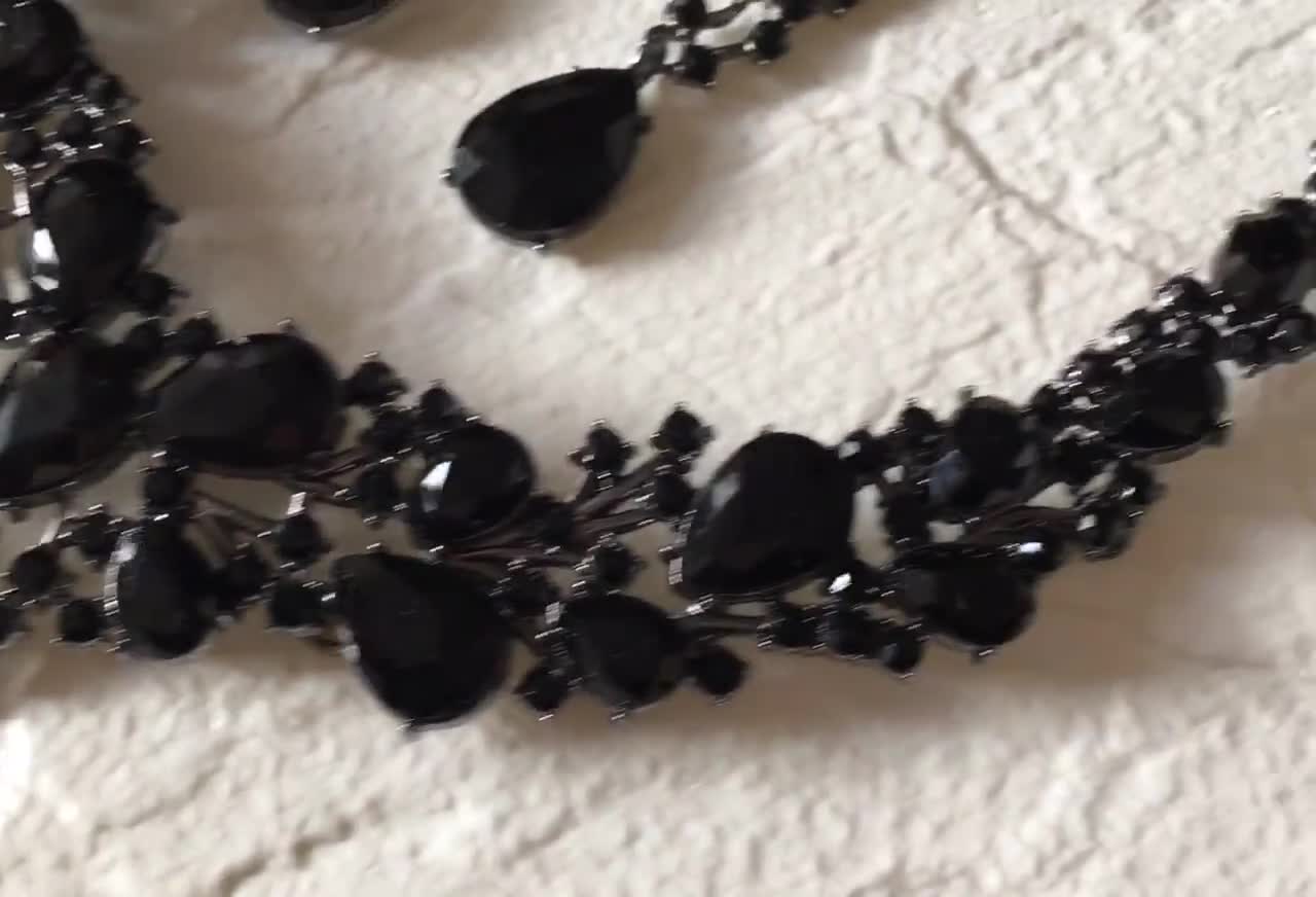 Gothic black necklace costume jewelry black diamond jewellery set bridal jewellery statement necklace evening necklace gift for wife