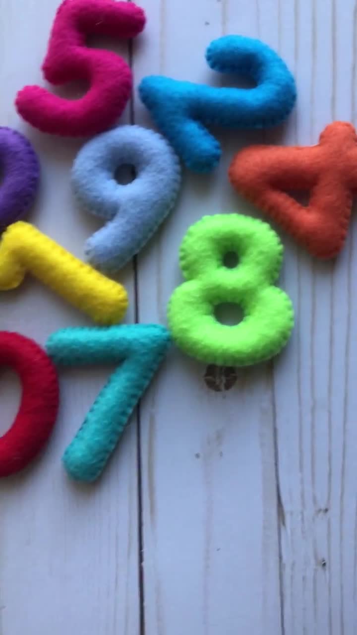 フェルトの数字0～9：カラフルなモンテッソーリ学習玩具 - Etsy 日本