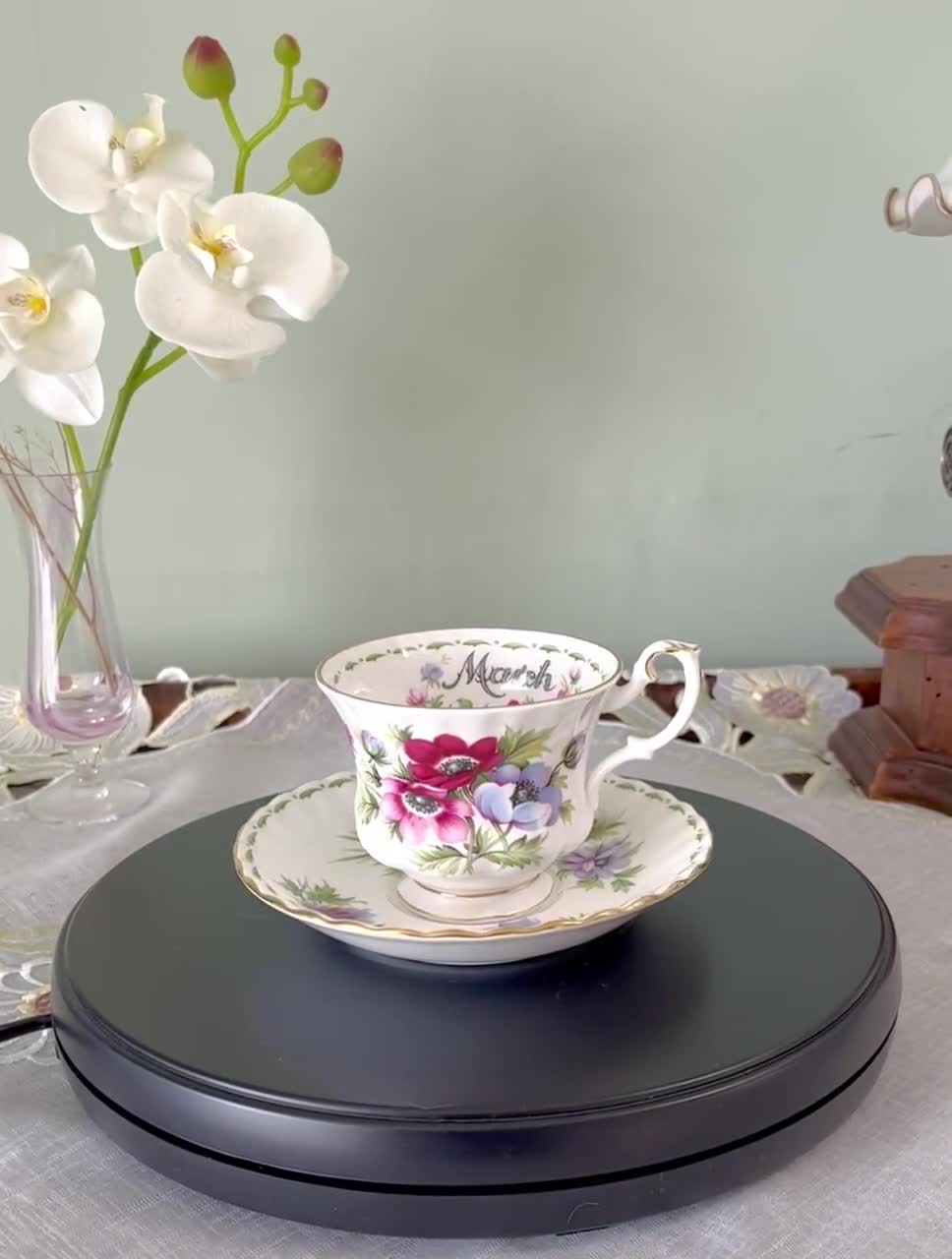 Vintage Royal Albert fiore dei mesi serie March Duo Set , tazza da tè e  piattino, Made in England 1a qualità 2303042 -  Italia