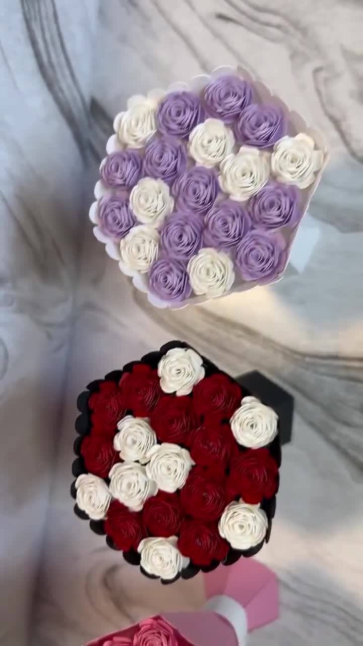 Mini Paper Rose Bouquet / Ramo De Rosas De Papel / Desk Flowers