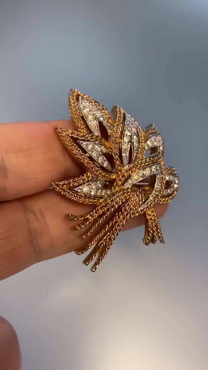 Vintage Panetta Brooch Retro Layered Leaf Brooch in Gold & Silver