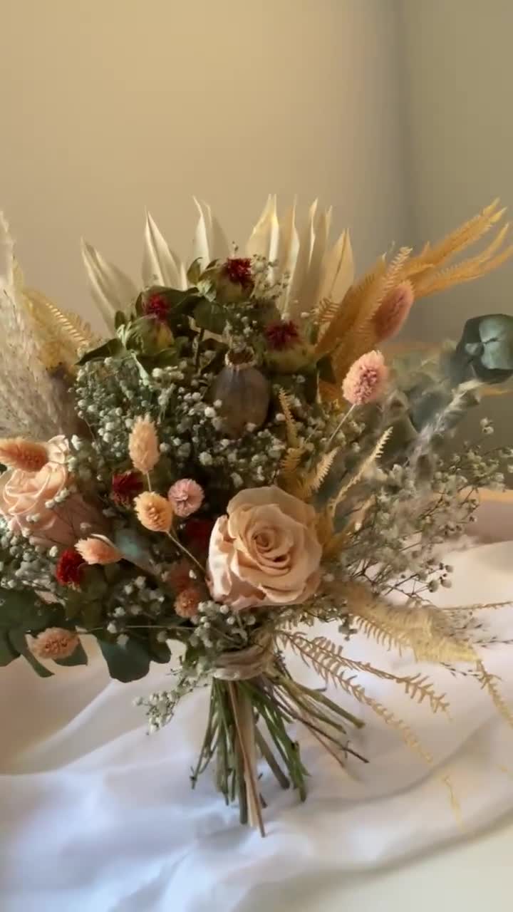 Fall Winter Wildflowers/ Gypsophila/Eucalyptus/ Burn Orange Bridal Bouquet  /Blue Bunny Tail Bridesmaids Gift/ Wedding Flower