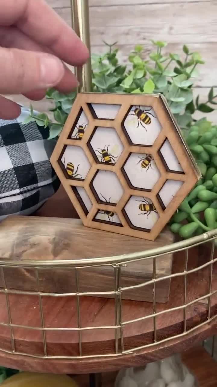 Honey Bee Decor for Tiered Tray Decor, Wooden Bee Keeper Gift for Summer  Decorating, Kitchen Farmhouse Decor, Cute Honey Makers at Work 