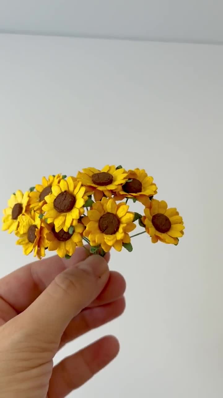 Mulberry Paper Sunflowers, Paper Flowers, Paper Sunflowers, Paper  Sunflowers With Wire Stems, Sunflowers, Artificial Flowers, Wedding Crafts  