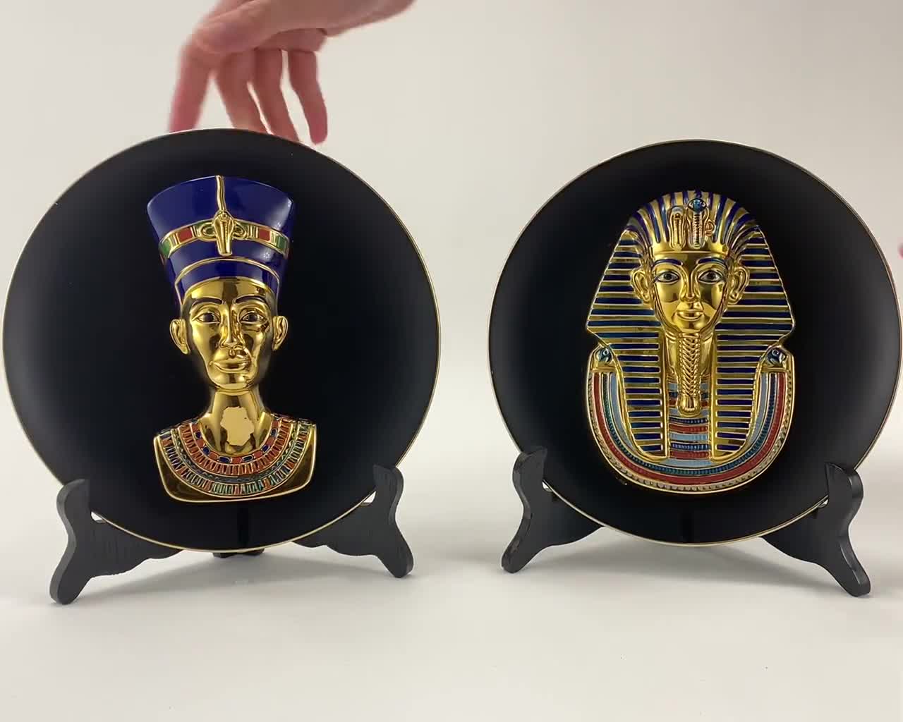 Collectible Plates Nefertiti and Tutankhamun | Fine Porcelain Cabine Plate,  Bradex | Egypt: Splendours Of An Ancient World Series | 22K Gold