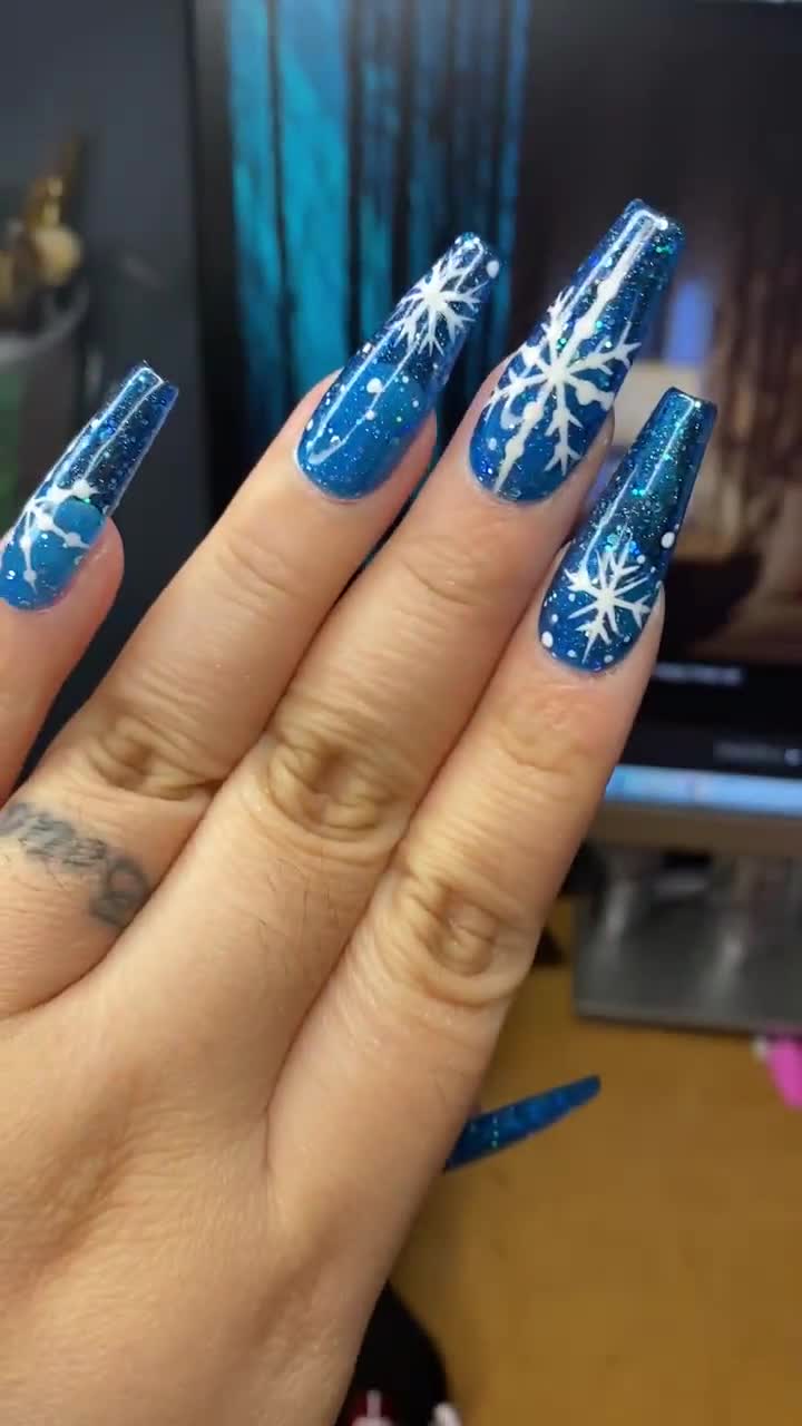 Luxe Blue Glitter Accent Press-on Nails Gel Polish Nail Art 