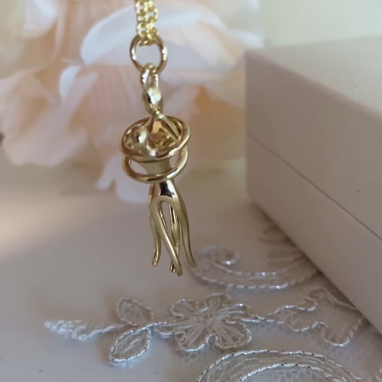Luxury Gold Keychain – FromHER