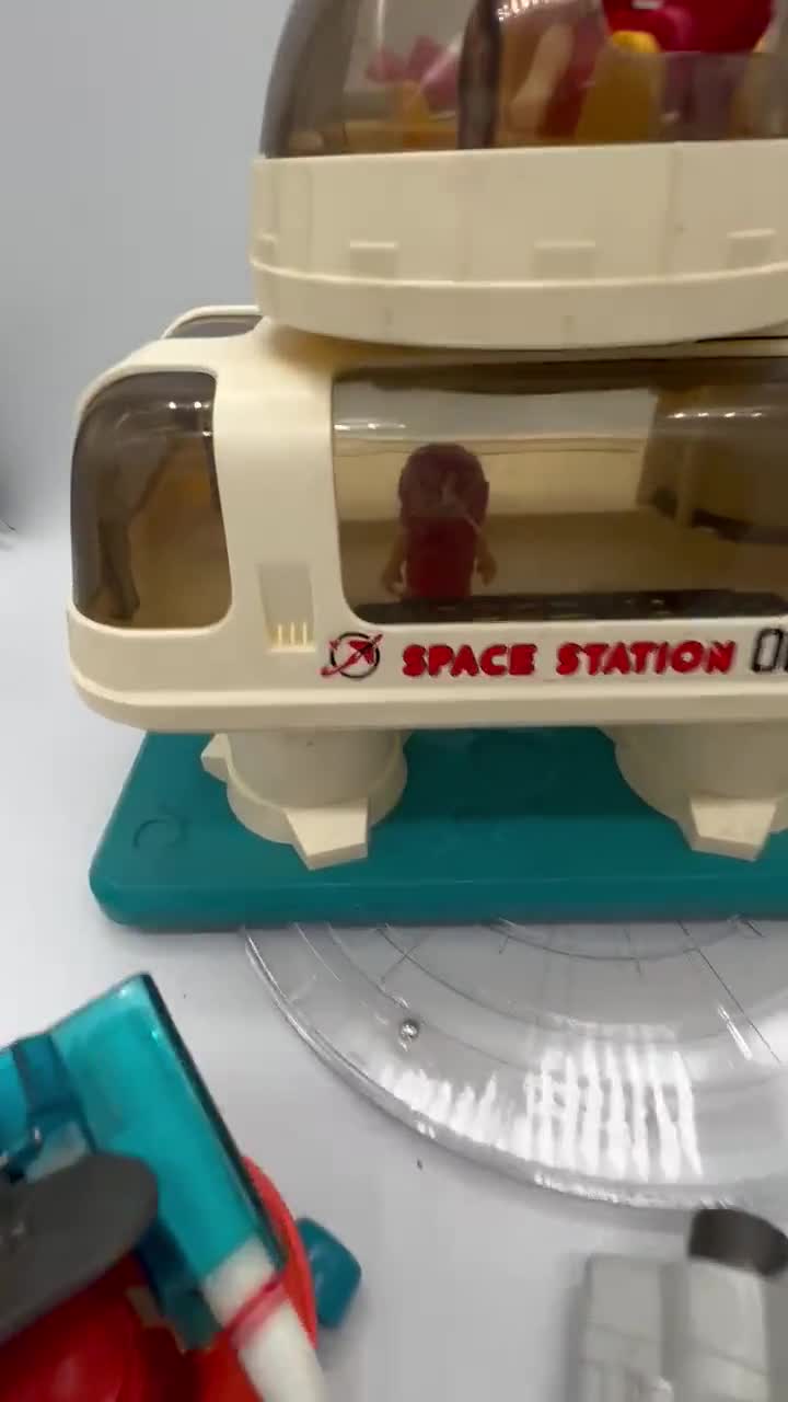 Rare Vintage Playmate Space Station with 3 Vehicles!