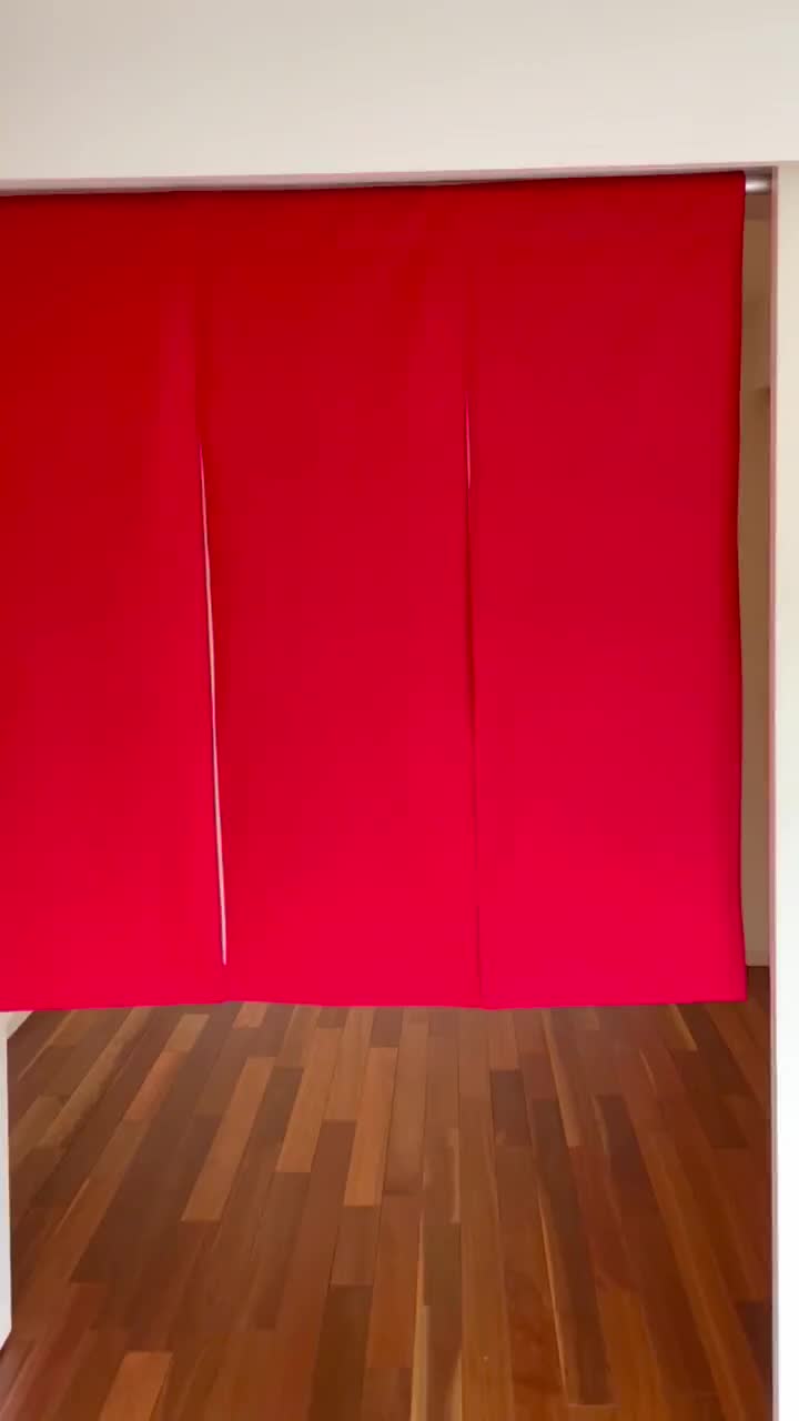 Japanese red noren curtain, 3 panels red doorway noren, window japan curtain, wall fabric panel, red cotton curtain tissue, red tapestry video poster
