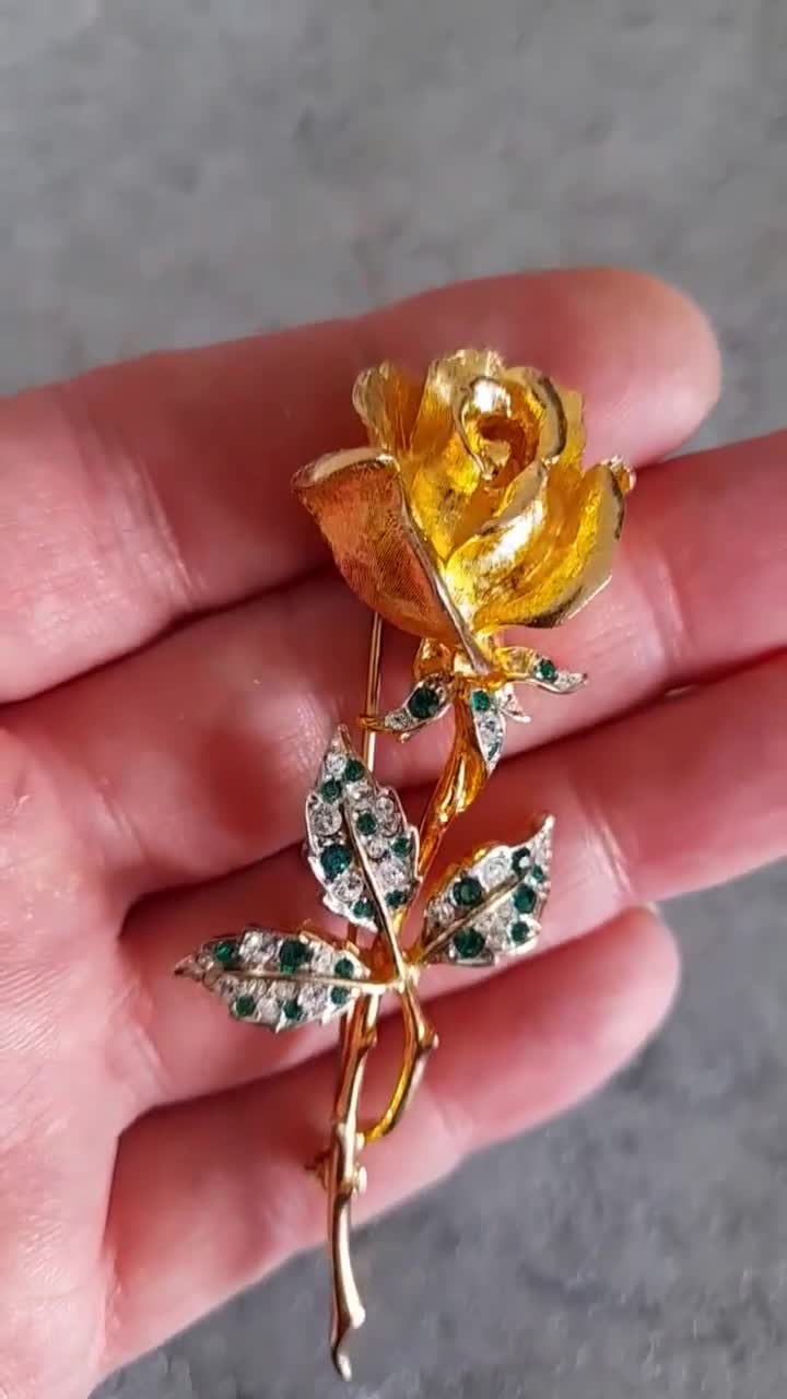 Carven - Vintage Rose Brooch With Crystals - Etsy