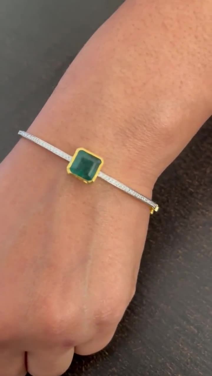 18kt ホワイト ゴールド ブレスレット 天然エメラルド 天然