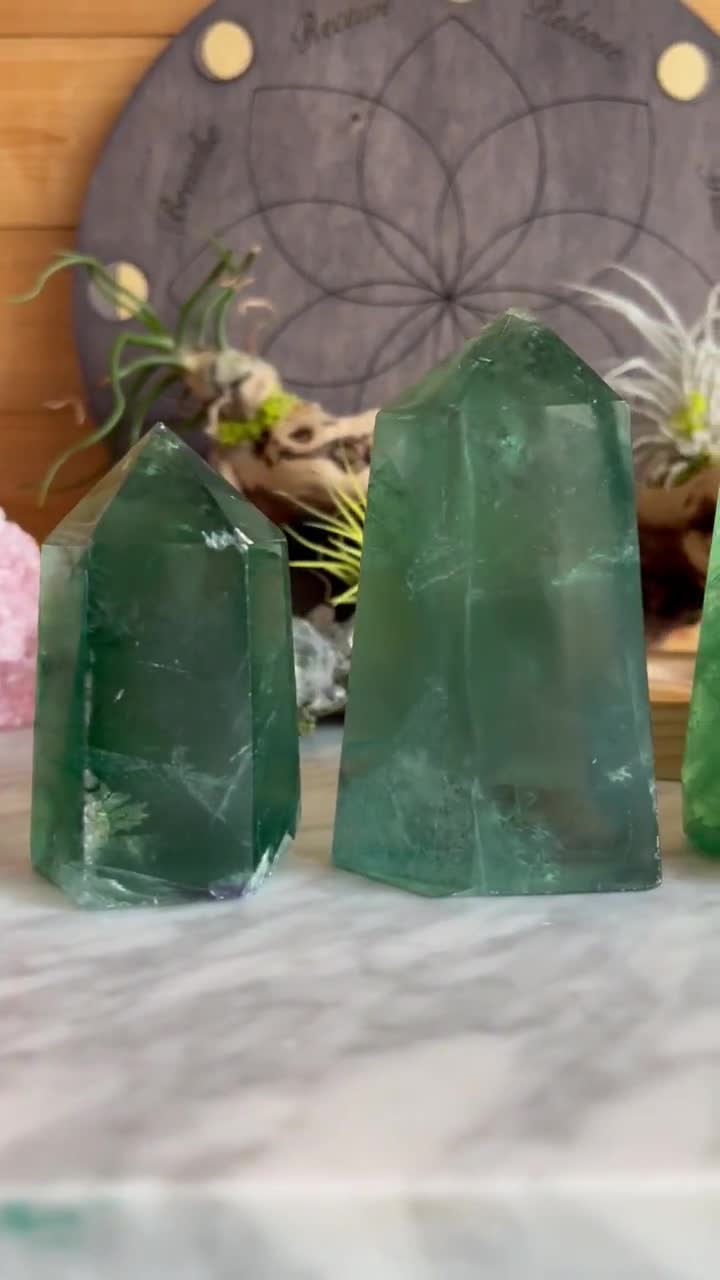 きゅう様　高品質　プラシオライト　グリーンクォーツ　タワー　ポイント きゅう様 高品質 プラシオライト グリーンクォーツ タワー ポイント