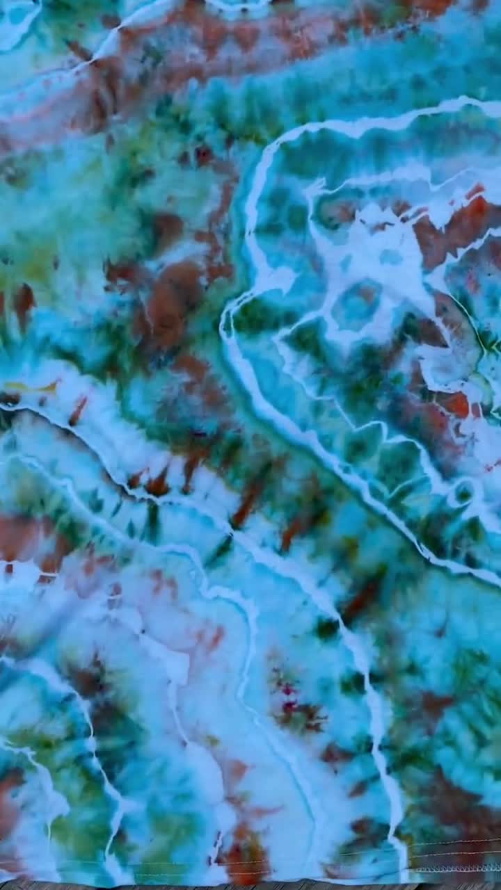 Ice Dyeing Old Dyes - Lynda Heines Fabric Design