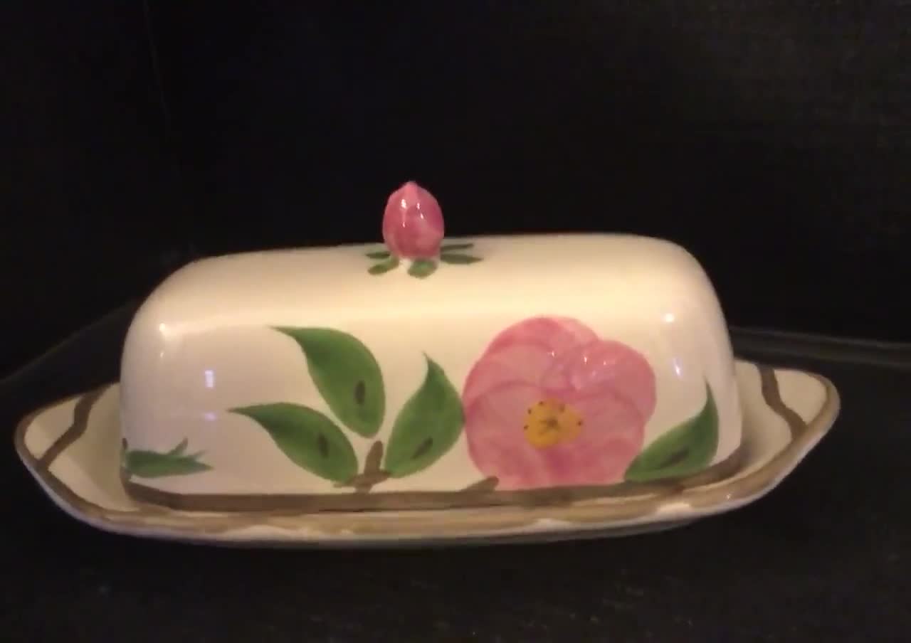 Vintage Beautiful FRANCISCAN China “DESERT ROSE” 1/4 Lb Covered Butter  Dish. Pink Roses. Made In England. Discontinued 1985-2003.