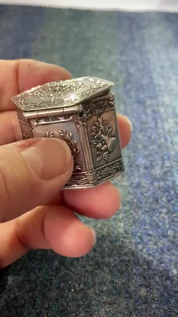 Antique Silver Box 1903 - Etsy