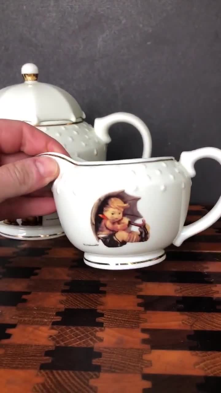 ソースパン・ポトルセット　ベージュ Danbury Mint Hummel Tea Set for Vintage Kitchen Decor. 5