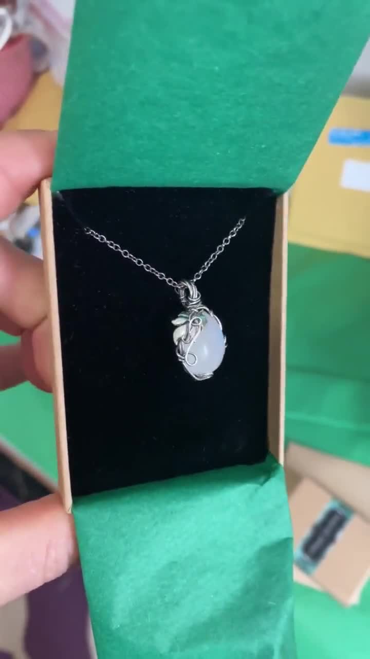 ☆ENGBROX☆ silver925 milky moonstone necklace EBNL25004SV Moonstone Silver Necklace