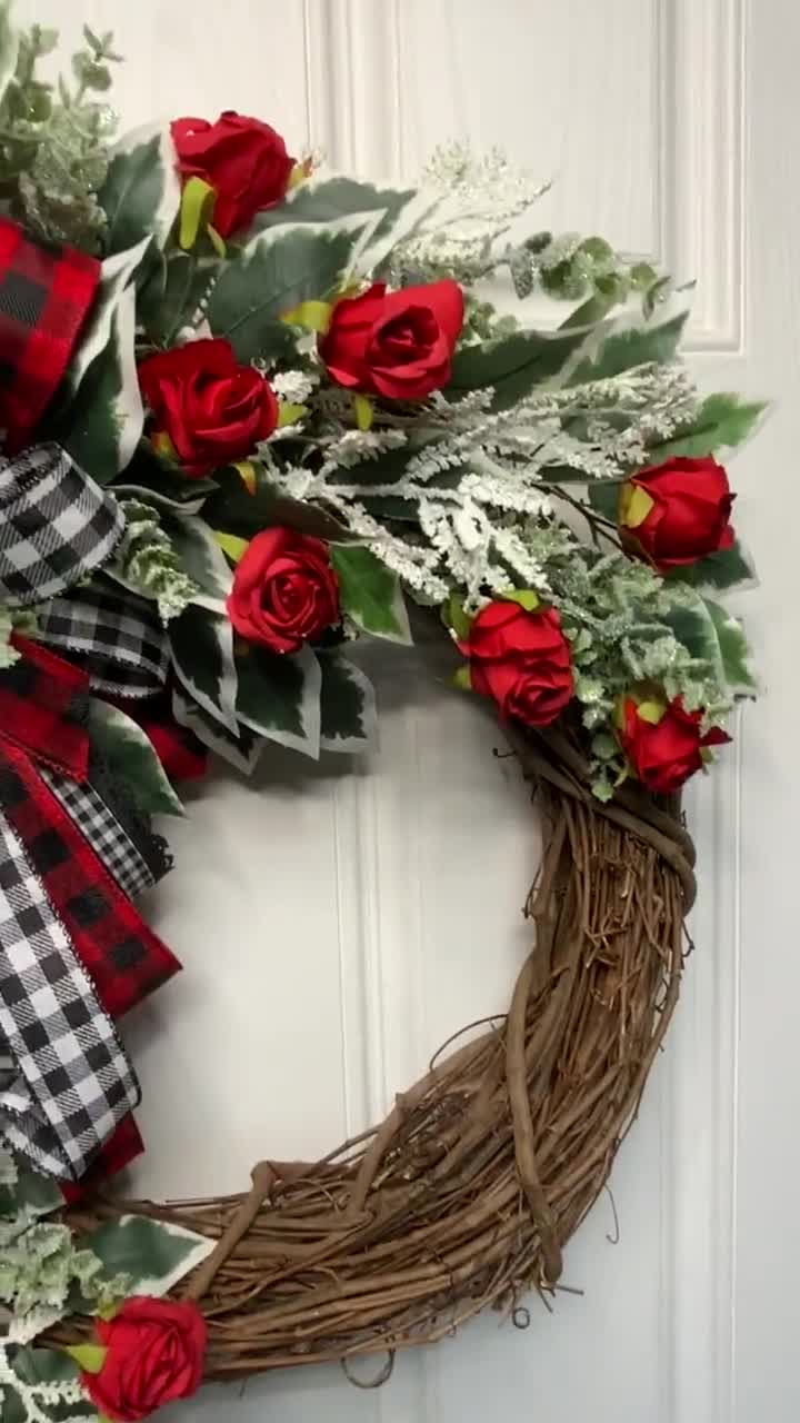 Valentine Wreath, Red Roses, Romantic Valentine Wreath, Valentine Roses, Valentines  Day Wreath, Valentine Decor, Home Decor, One of a Kind, Door Wreath,  Handmade Wreaths, Made in the USA, Wreaths for Sale, Kim's